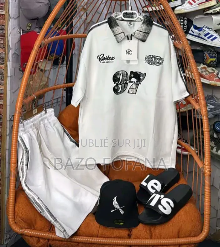 Des Vêtements De Bonne Qualité