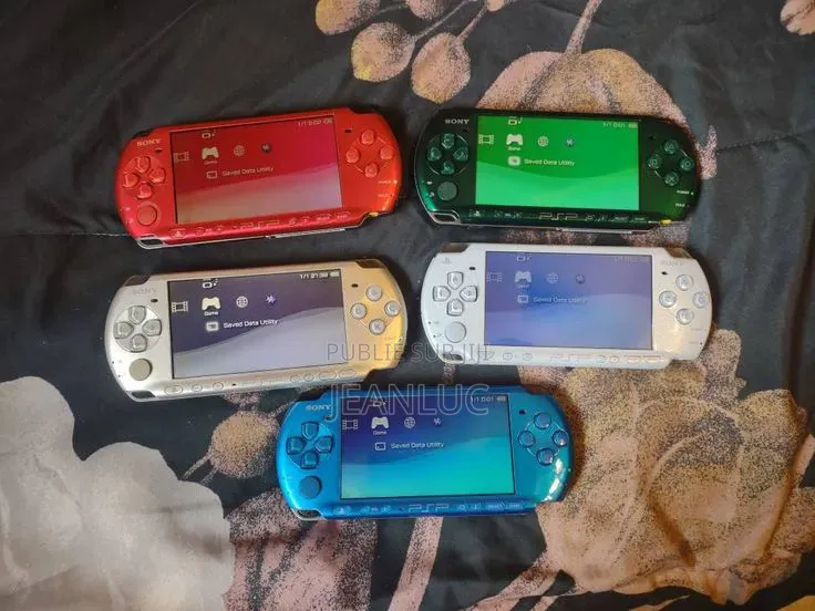 PSP ( Playstation Portable)