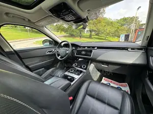 Rover 200 2023 Blanc