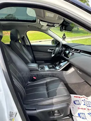 Rover 200 2023 Blanc