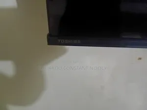 Toshiba Smart Tv 55 Cm + Onduleur 1000va/600w