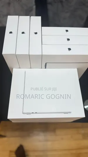 Nouveau Apple MacBook Air 2025 M4 13-inch 16GB Apple M4 SSD 256GB