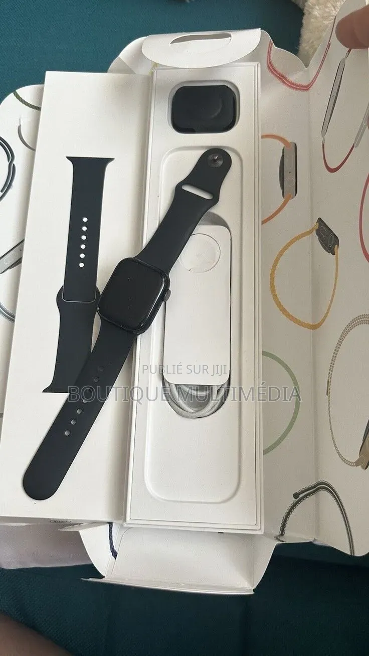 Apple Watch Se , Noir , État Impeccable , Boîte Noir