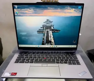 Ordinateur portable Lenovo ThinkPad 13 16GB AMD Ryzen 5 SSD 512GB
