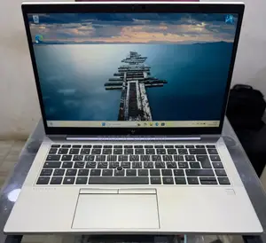 Ordinateur portable HP ProBook 640 16GB Intel Core i5 SSD 512GB