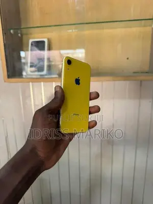 Nouveau Apple iPhone XR 128 GB Jaune