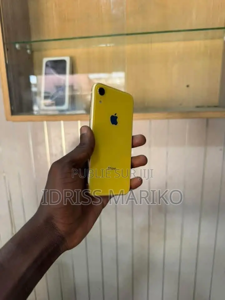 Nouveau Apple iPhone XR 128 GB Jaune