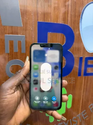 Apple iPhone 13 128 GB Noir