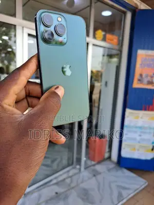 Nouveau Apple iPhone 13 Pro 128 GB Gris