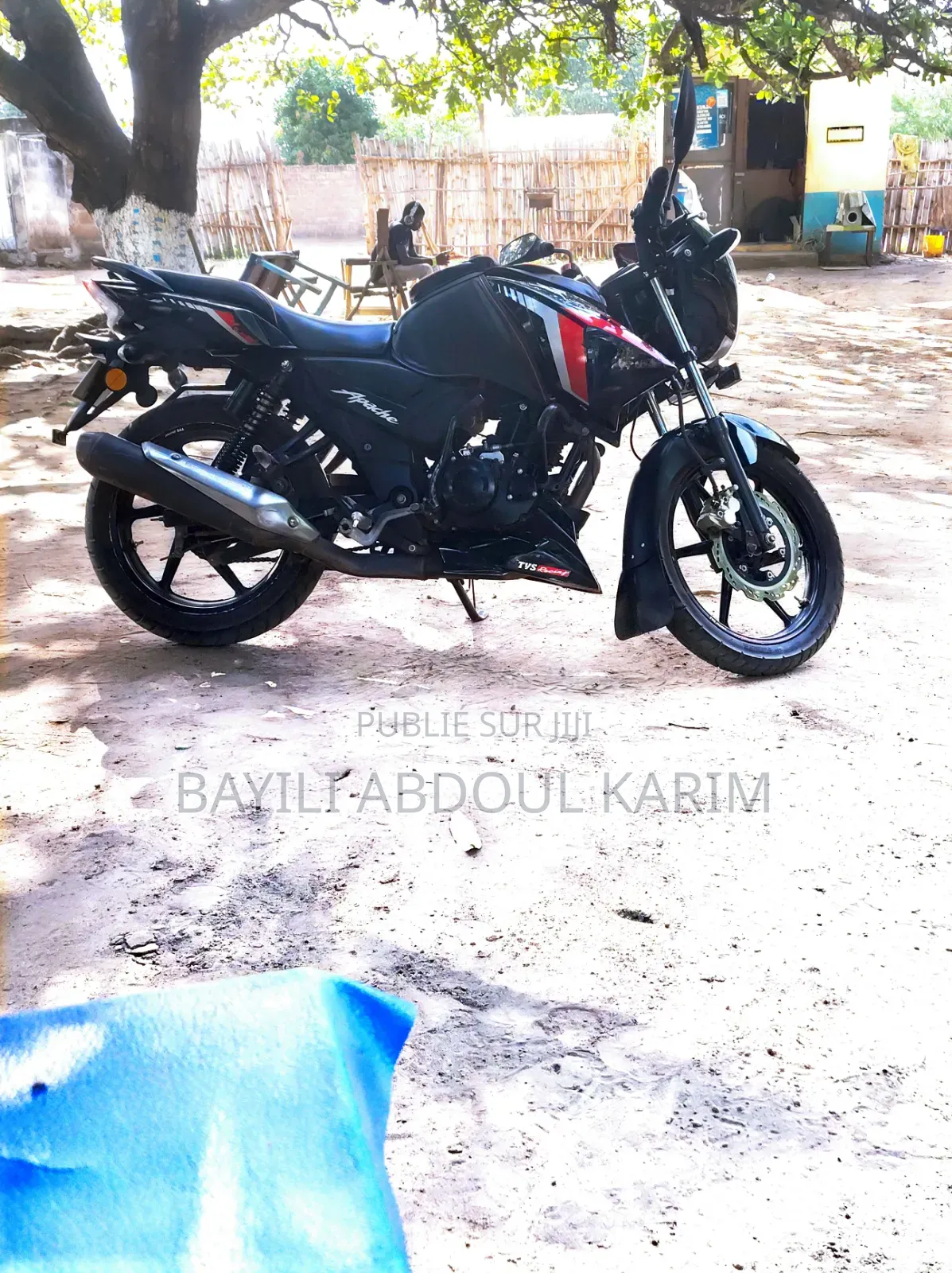 TVS Apache RTR 160 2V 2021 Noir
