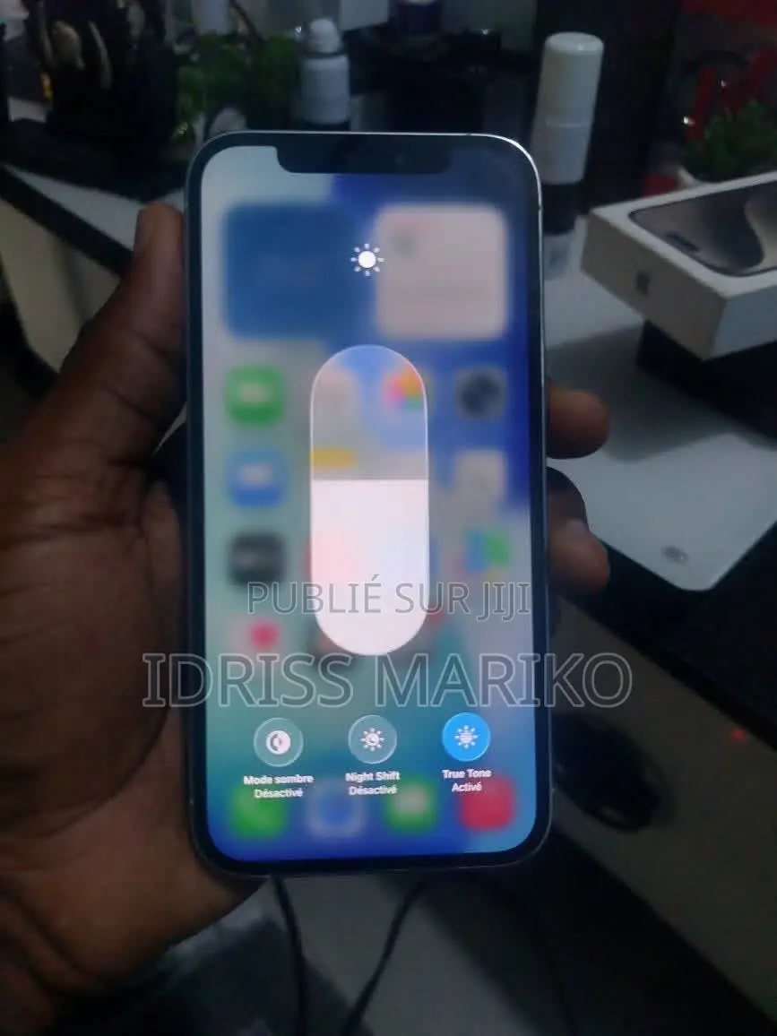 Nouveau Apple iPhone 12 Pro 128 GB Blanc