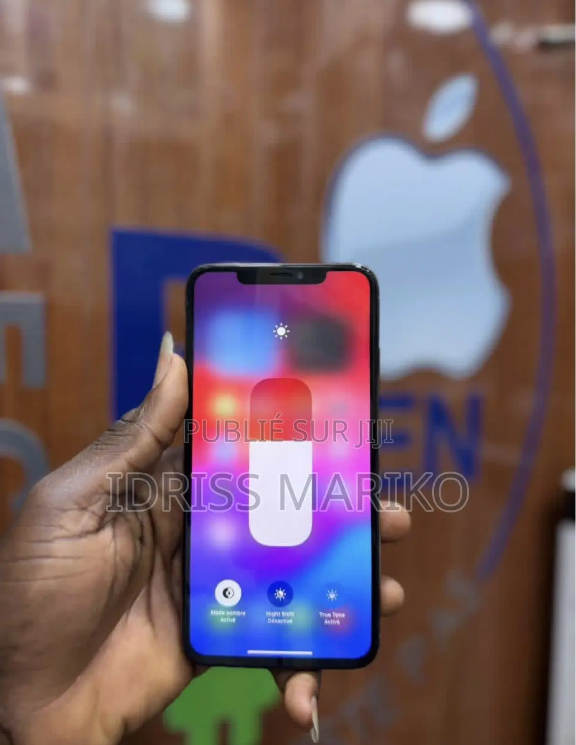 Nouveau Apple iPhone X 64 GB Doré