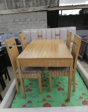 Table À Manger