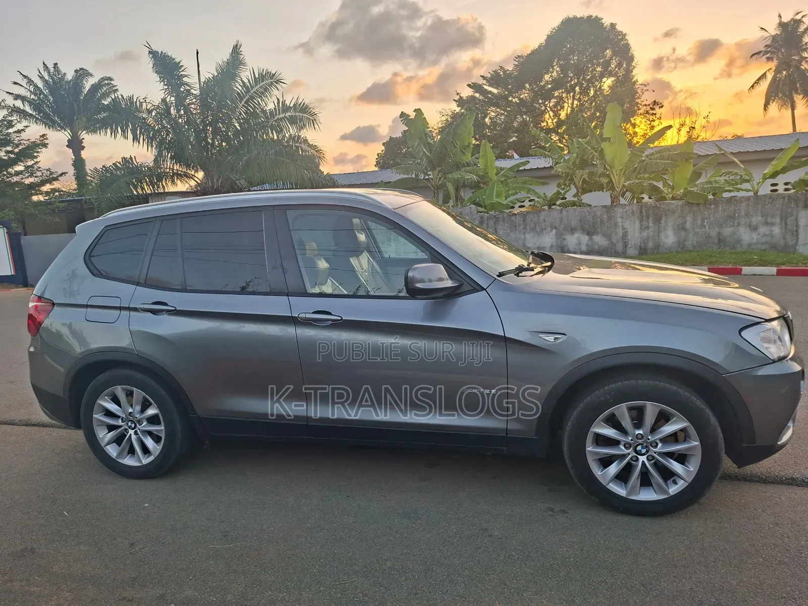 BMW X3 xDrive28i 4dr SUV AWD (2.0L 4cyl Turbo 8A) 2014 Gris