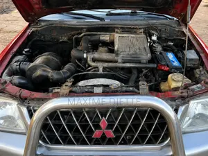 Mitsubishi L200 Double Cab 2.5 136hp 2006 Rouge
