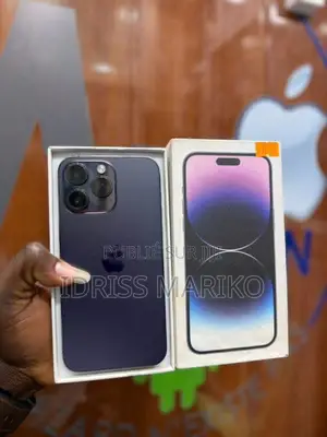 Nouveau Apple iPhone 14 Pro Max 128 GB Noir