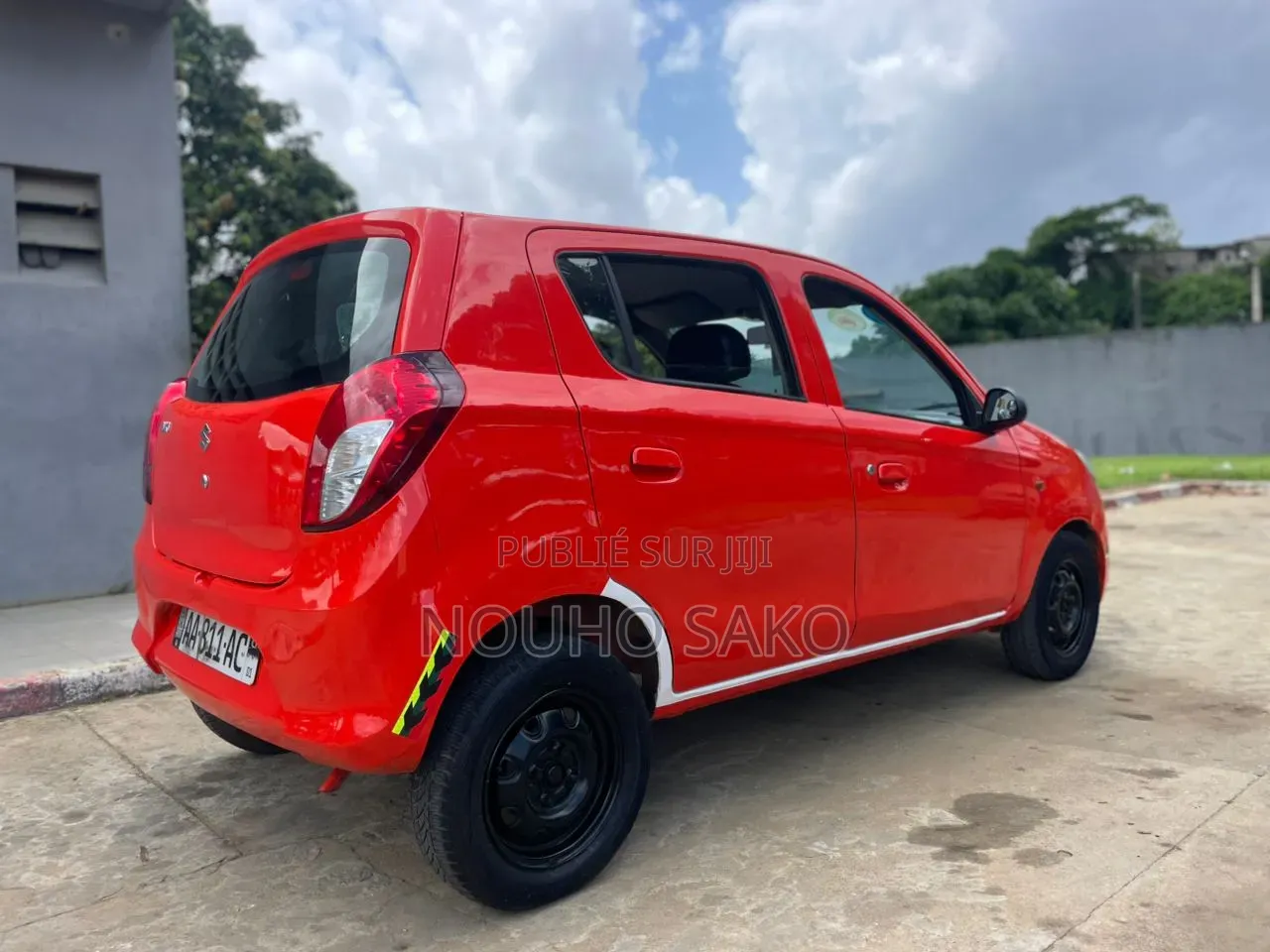 Suzuki Alto 2024 Orange