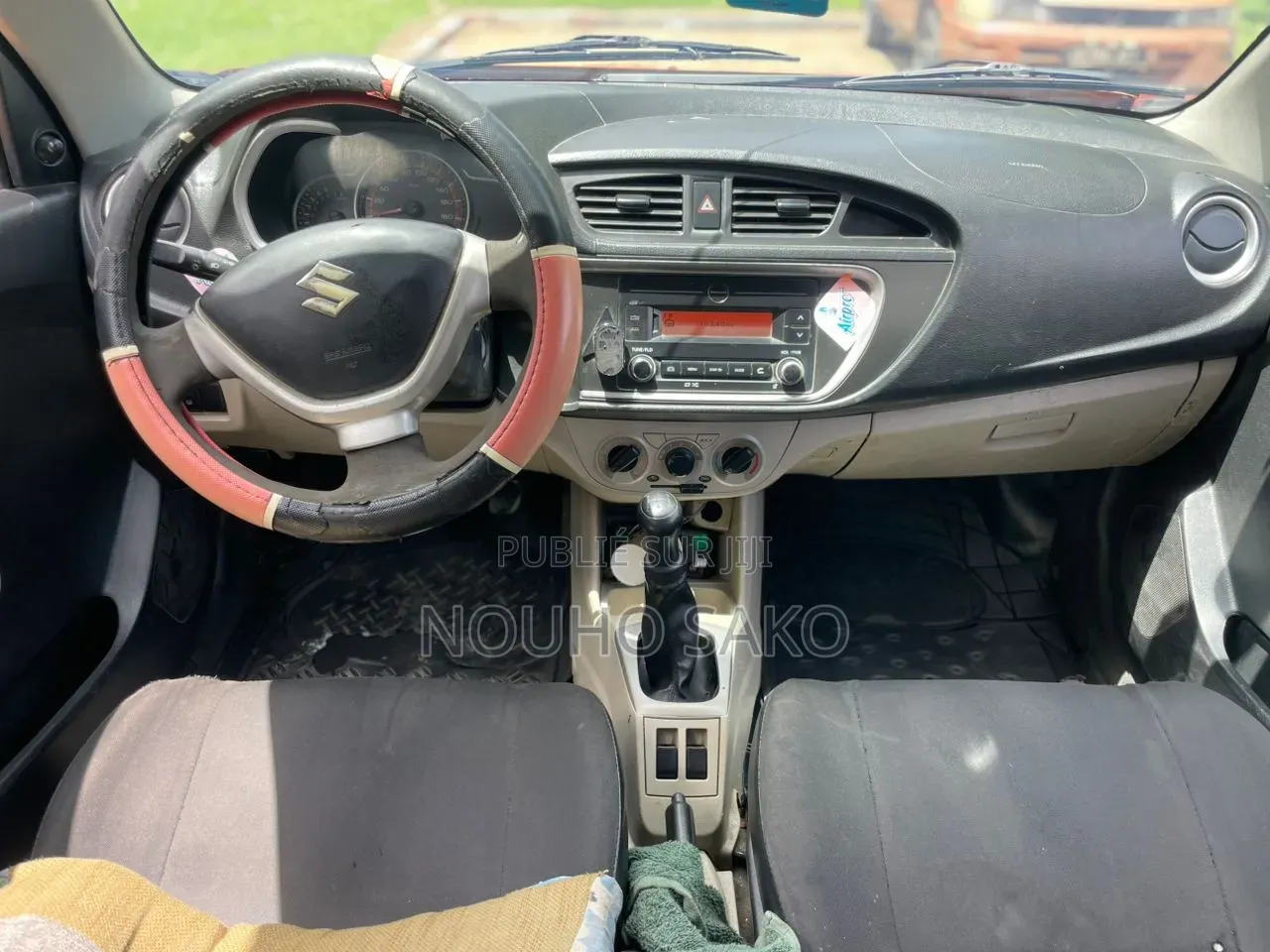 Suzuki Alto 2024 Orange