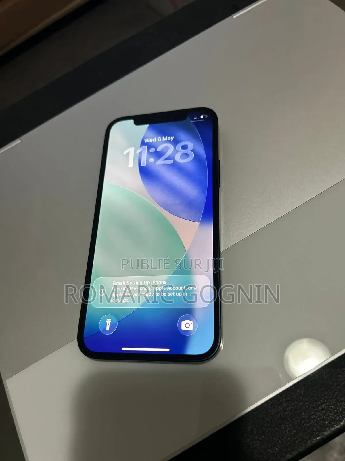Nouveau Apple iPhone 12 64 GB Autre