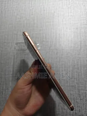 Nouveau Apple iPhone 8 Plus 128 GB Gris