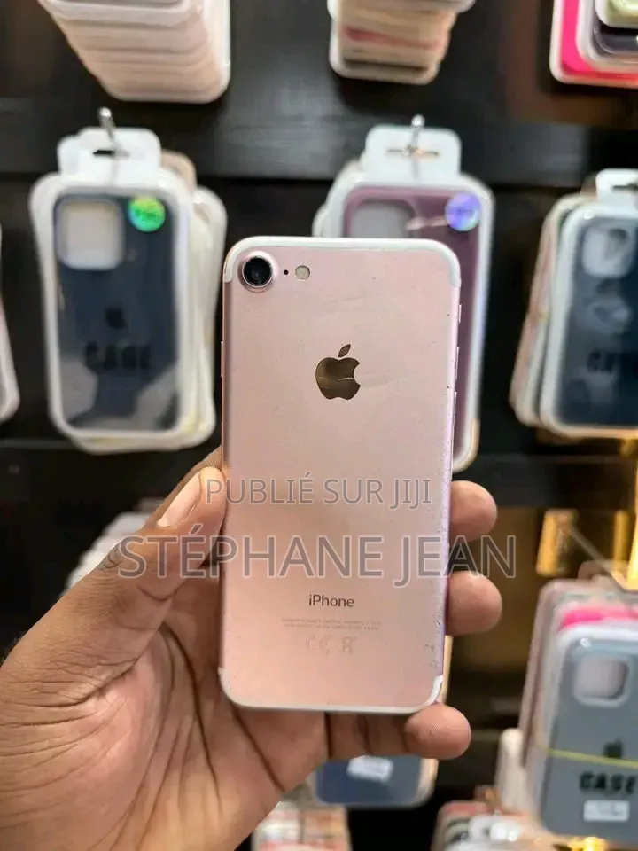 Nouveau Apple iPhone 7 128 GB Doré