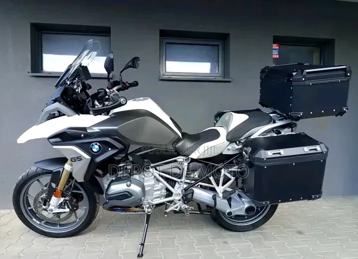 Nouveau BMW K 1200 R 2018 Gris