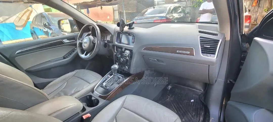 Audi Q5 2.0T Premium quattro 4dr SUV AWD (2.0L 4cyl Turbo 8A) 2014 Gris