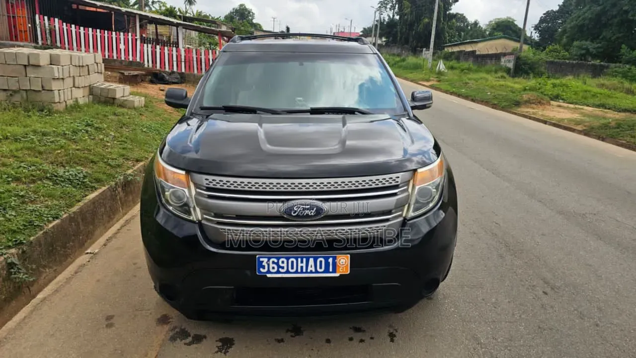 Ford Explorer Limited 4dr SUV (3.5L 6cyl 6A) 2014 Noir