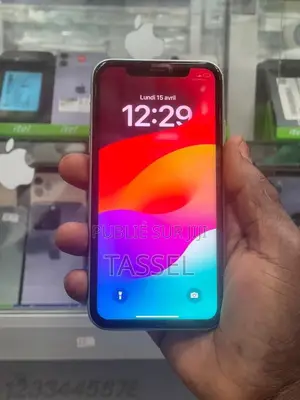 Nouveau Apple iPhone 11 64 GB Vert