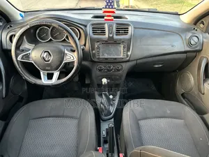 Renault Logan 2017 Noir