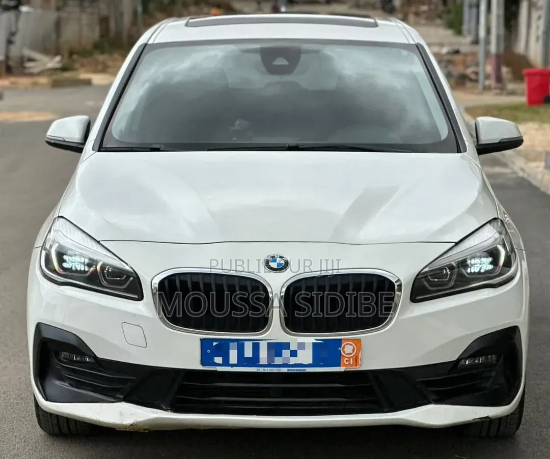 BMW 1 Series 2019 Blanc