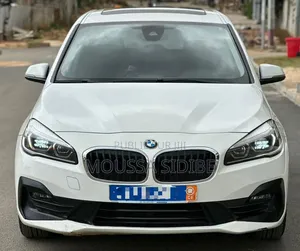 BMW 1 Series 2019 Blanc
