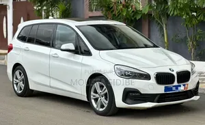 BMW 1 Series 2019 Blanc