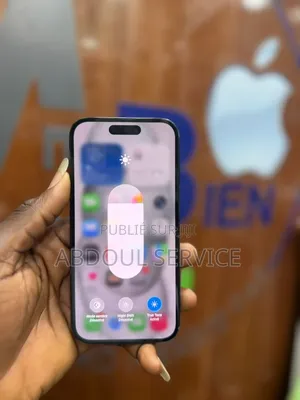 Apple iPhone 15 128 GB Noir