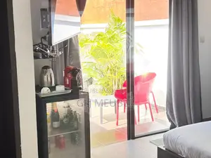 Meublé 3chbre Duplex dans Gfj Meublé, Cocody à Louer