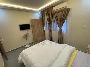Meublé 3chbre Appartement dans Gfj Meublé, Cocody à Louer