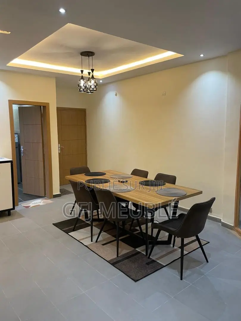 Meublé 3chbre Appartement dans Gfj Meublé, Cocody à Louer