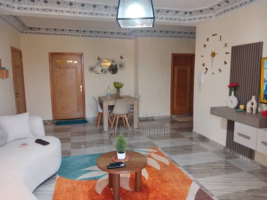 Meublé 2chbre Appartement dans Gfj Meublé, Cocody à Louer