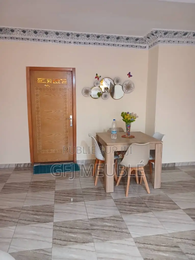Meublé 2chbre Appartement dans Gfj Meublé, Cocody à Louer