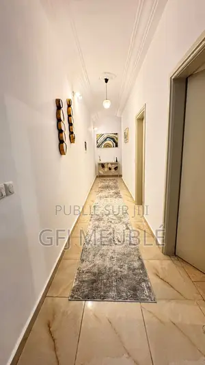 Meublé 2chbre Appartement dans Gfj Meublé, Cocody à Louer