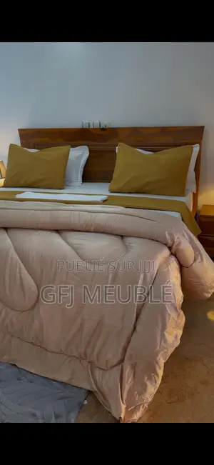 Meublé 2chbre Appartement dans Gfj Meublé, Cocody à Louer