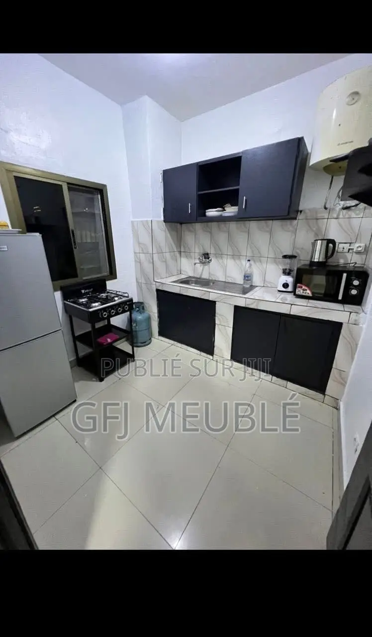 Meublé 1chbre Appartement dans Gfj Meublé, Cocody à Louer