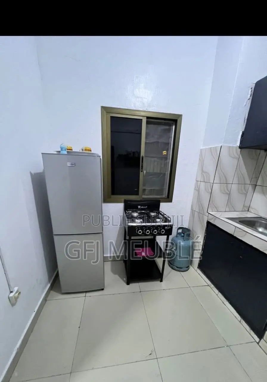 Meublé 1chbre Appartement dans Gfj Meublé, Cocody à Louer