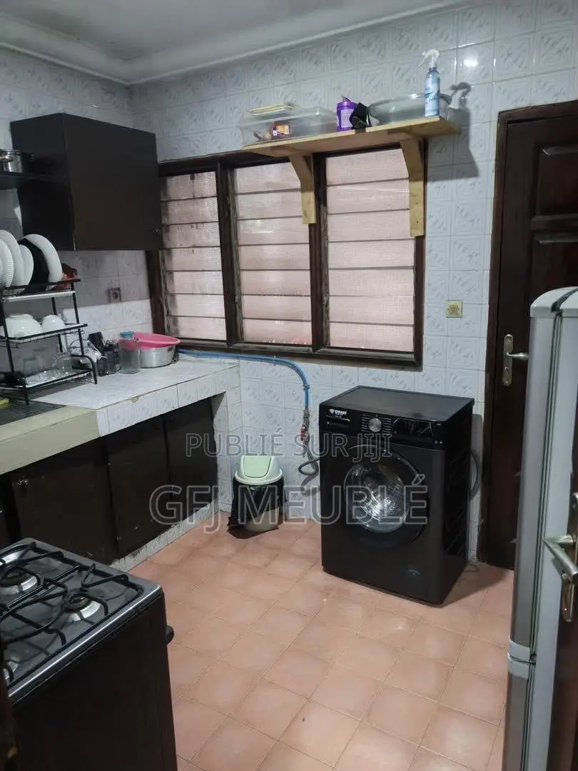 Meublé 1chbre Appartement dans Gfj Meublé, Cocody à Louer