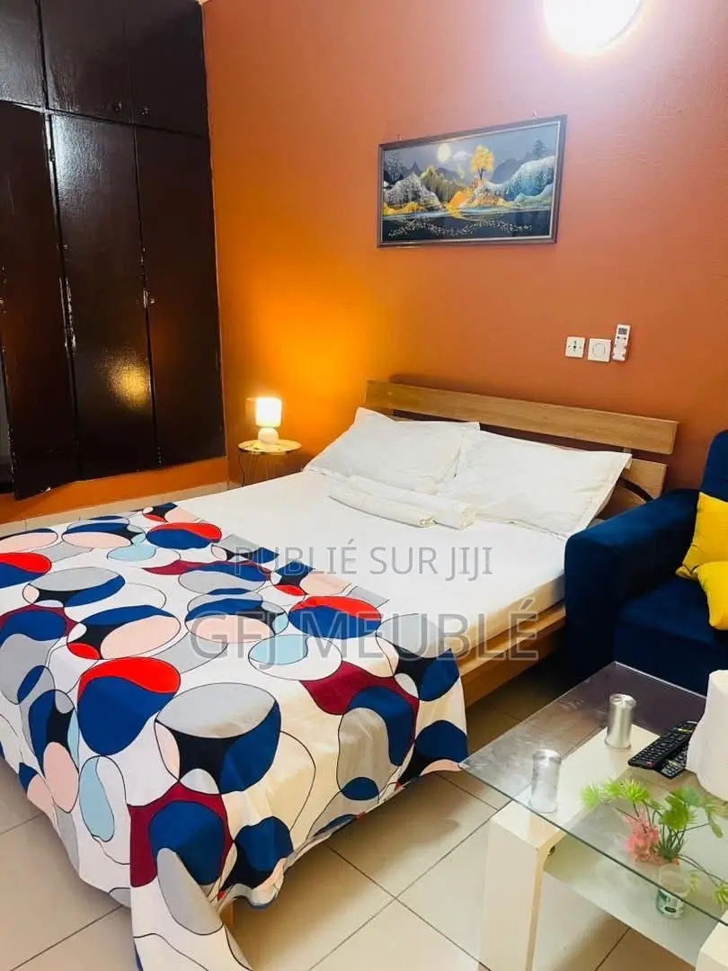 Meublé 1chbre Appartement dans Gfj Meublé, Cocody à Louer
