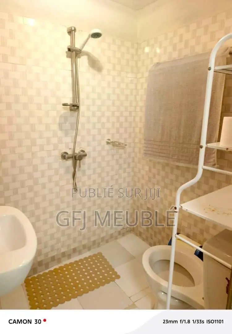 Meublé 1chbre Appartement dans Gfj Meublé, Cocody à Louer