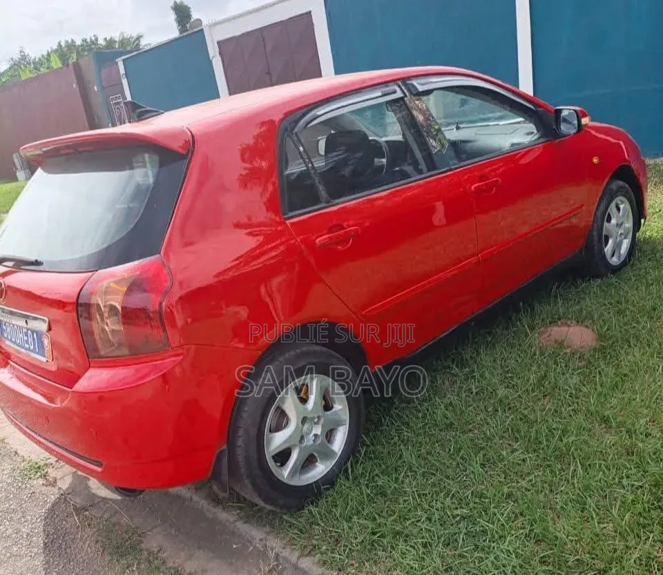 Toyota Corolla 2002 Orange