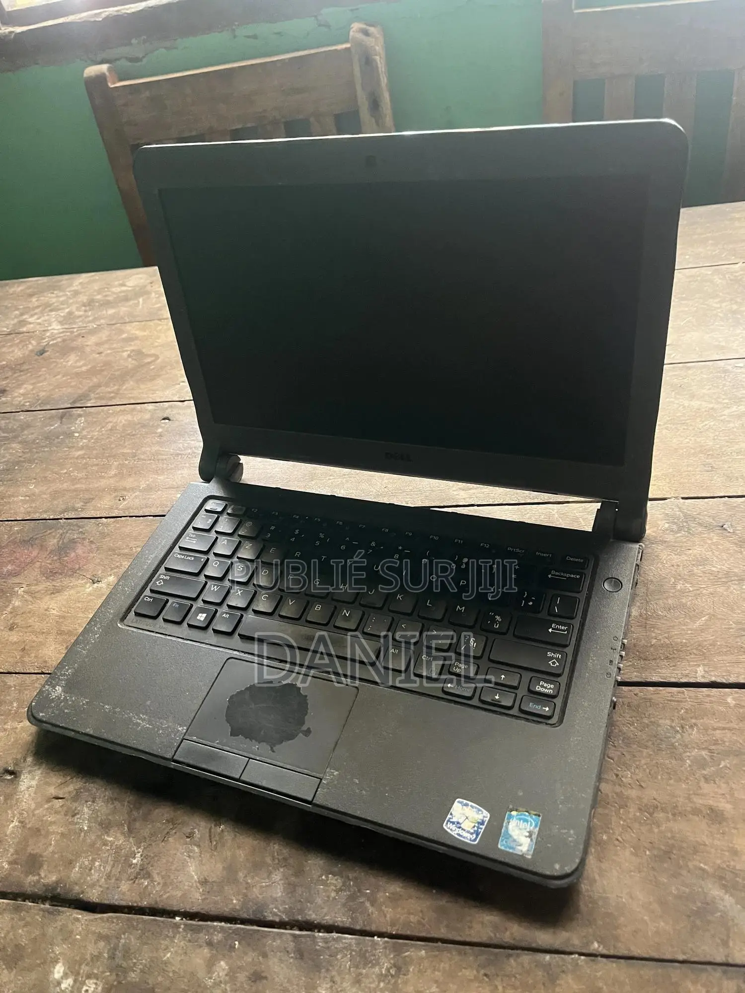 Ordinateur portable Dell Latitude 13 3340 4GB Intel HDD 512GB