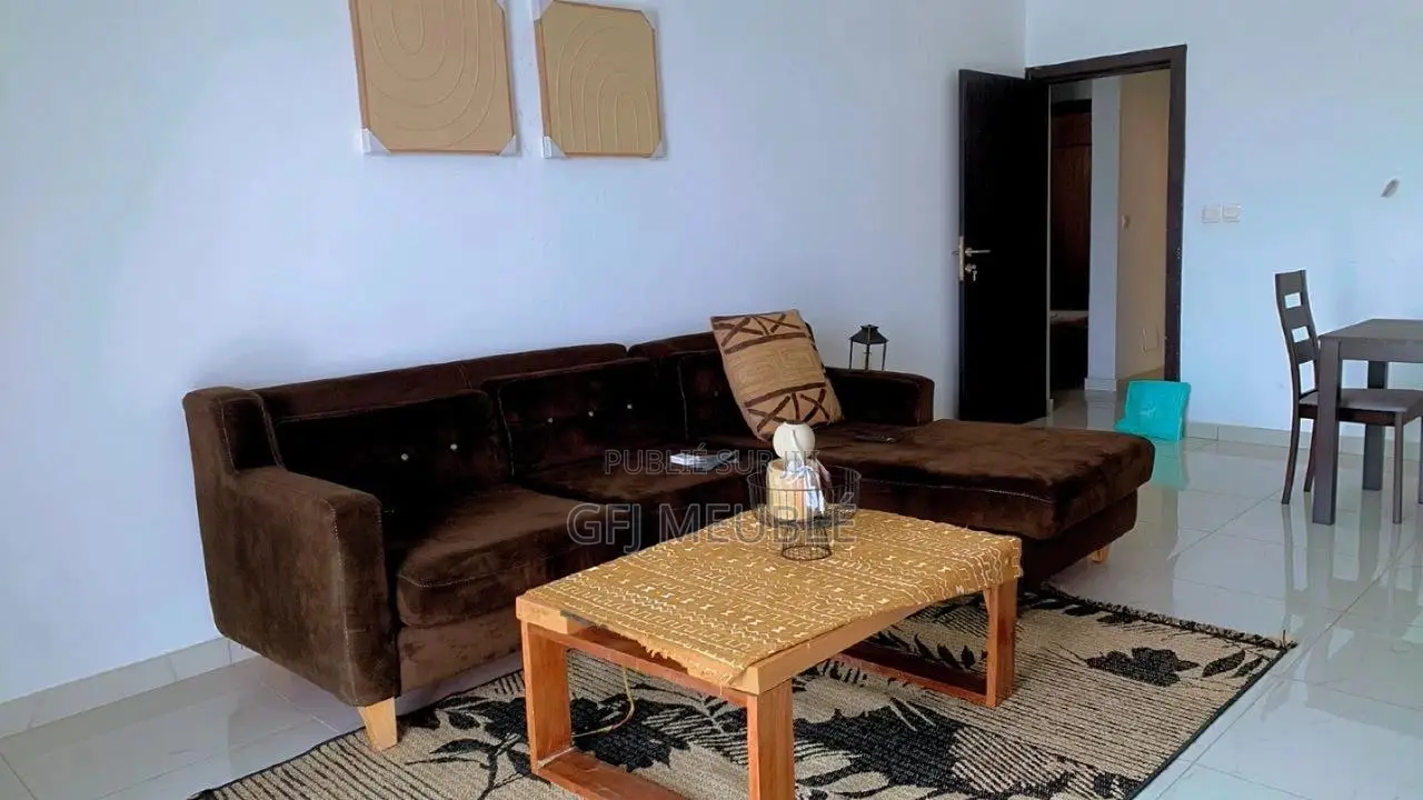 Meublé 2chbre Appartement dans Gfj Meublé, Cocody à Louer