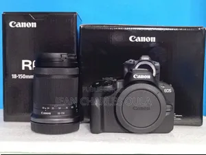 Canon Eos R50v Rf-S 18-150mm